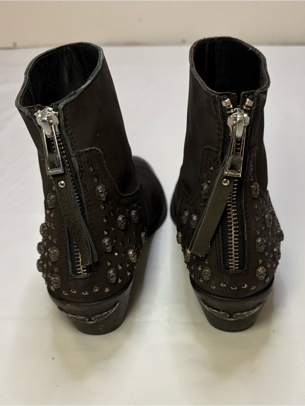 Zadig & Voltaire Teddy Black Leather Skull Studded Ankle Boots Women’s 39 - Picture 6 of 13
